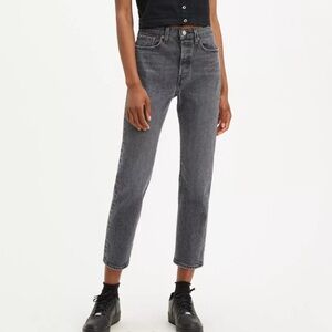 Levi’s Wedgie Straight Jeans In Break A Leg | Size 29W x 26L